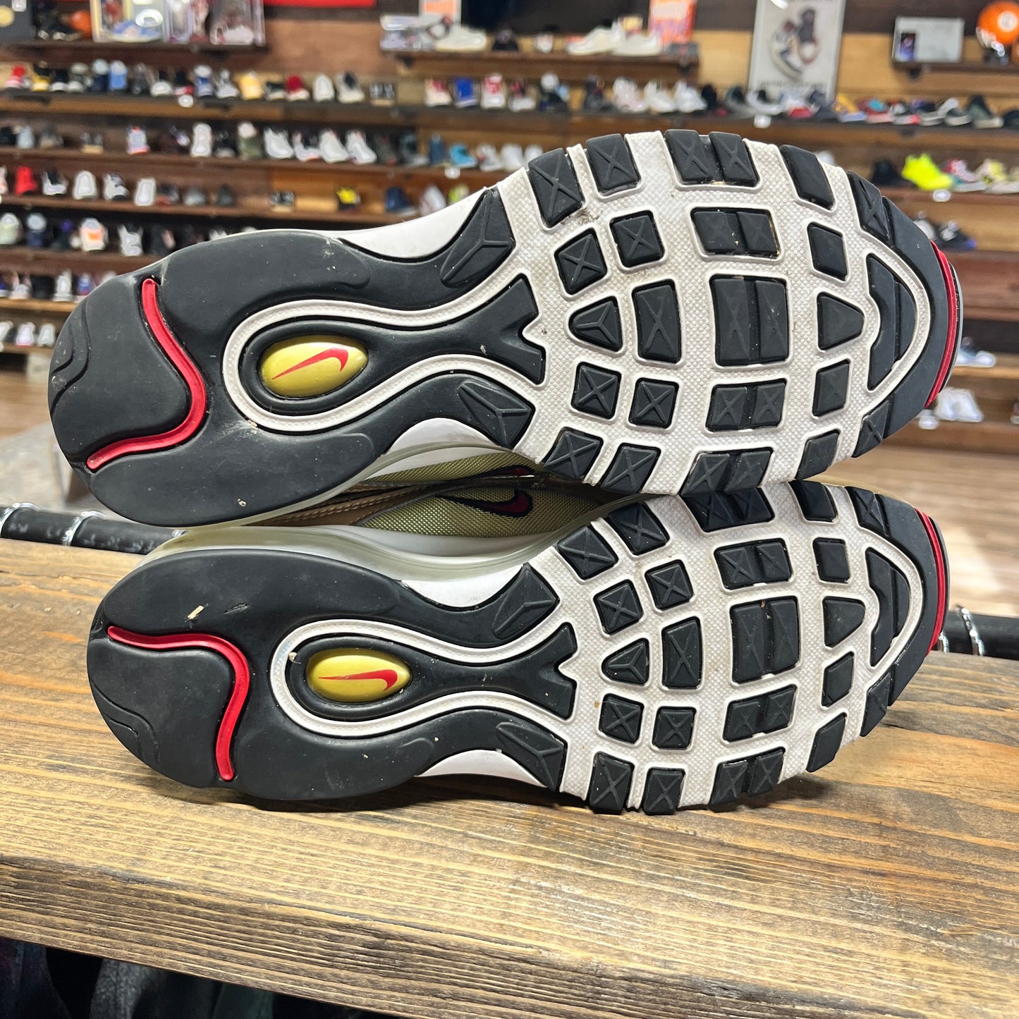 Nike Air Max 97 'Metallic Gold' Size 9