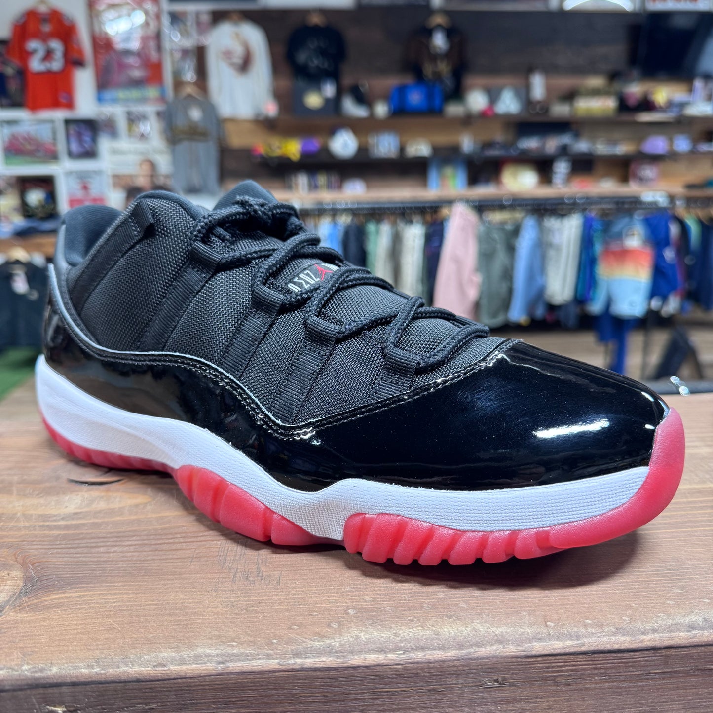 Jordan 11 Low 'Bred' Size 12 (DS)