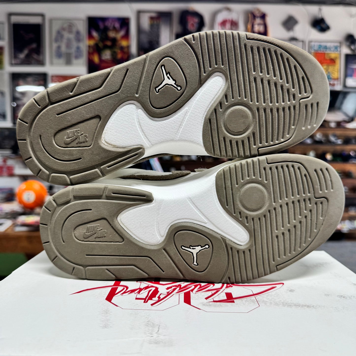 Jordan Stadium 90 'Brown Kelp' Size 7W/5.5M