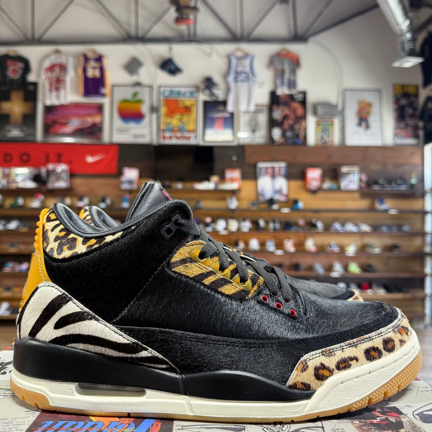 Jordan 3 'Animal Instinct' Size 11