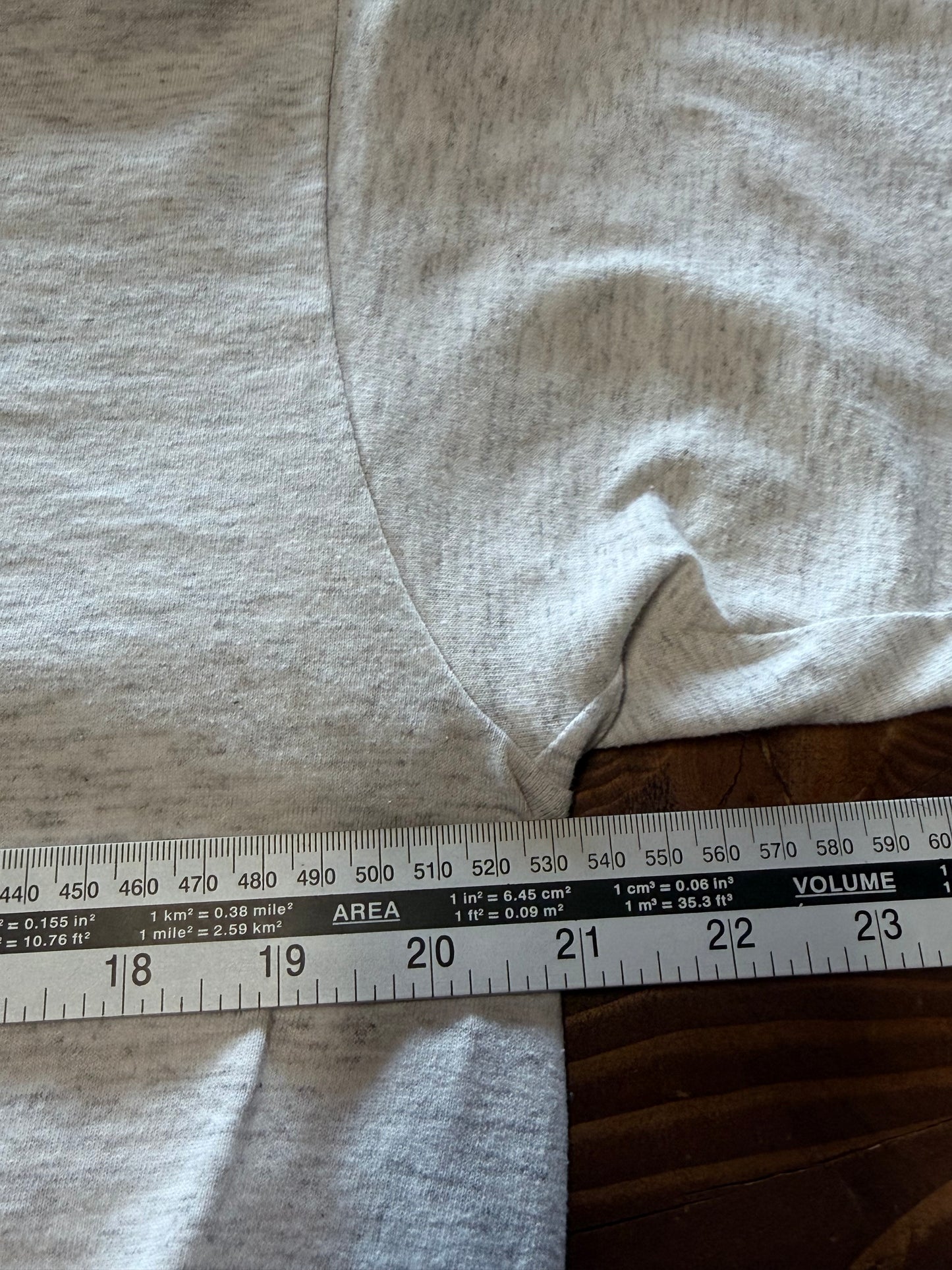 Vintage 90's VIP Radio Graphic Tee Size Large