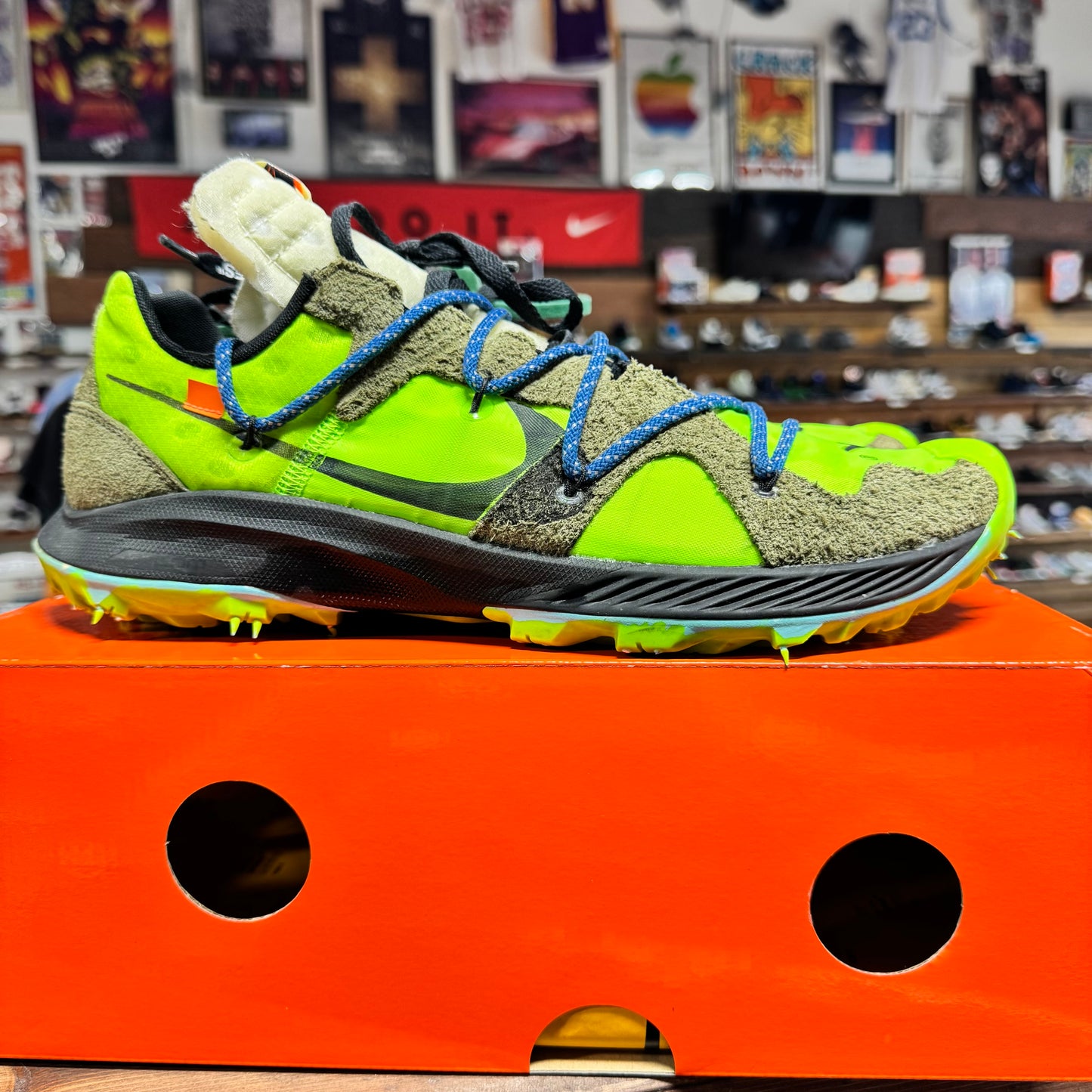 Nike Zoom Terra Kiger 5 'Off-White Electric Green' Size 12.5M