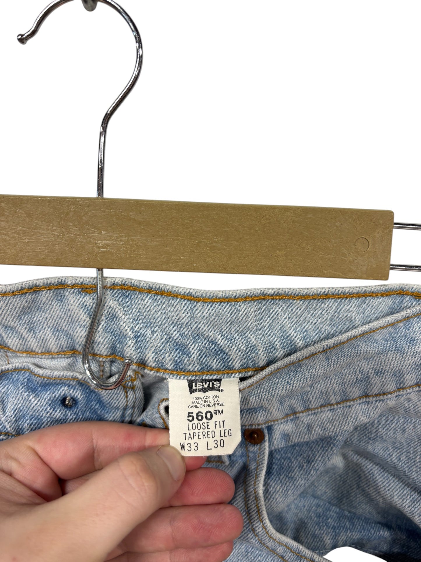 Vintage Levi's 560 Made in USA Loose Fit Light Wash Denim Jeans Size 31x29