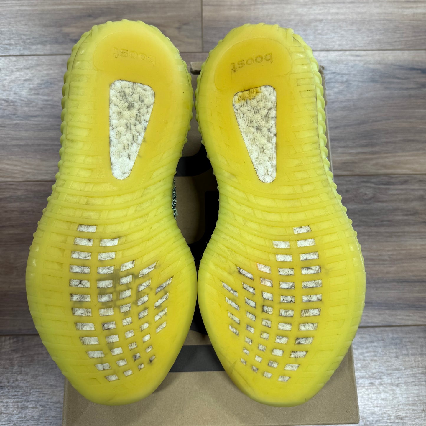 Yeezy 350 v2 'Yeezreal' Size 9.5