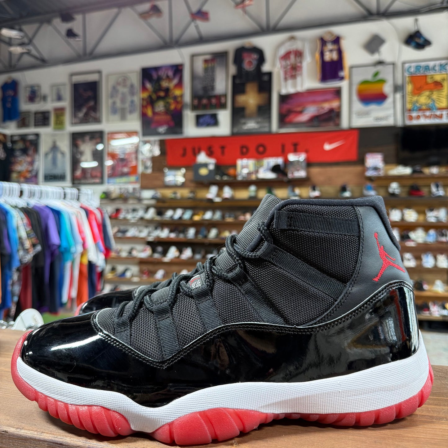 Jordan 11 'Bred' Size 13