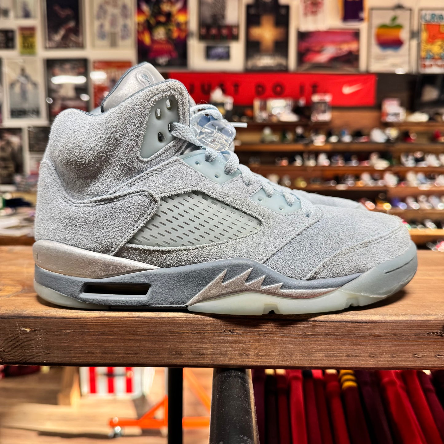 Jordan 5 'Bluebird' Size 9W/7.5M