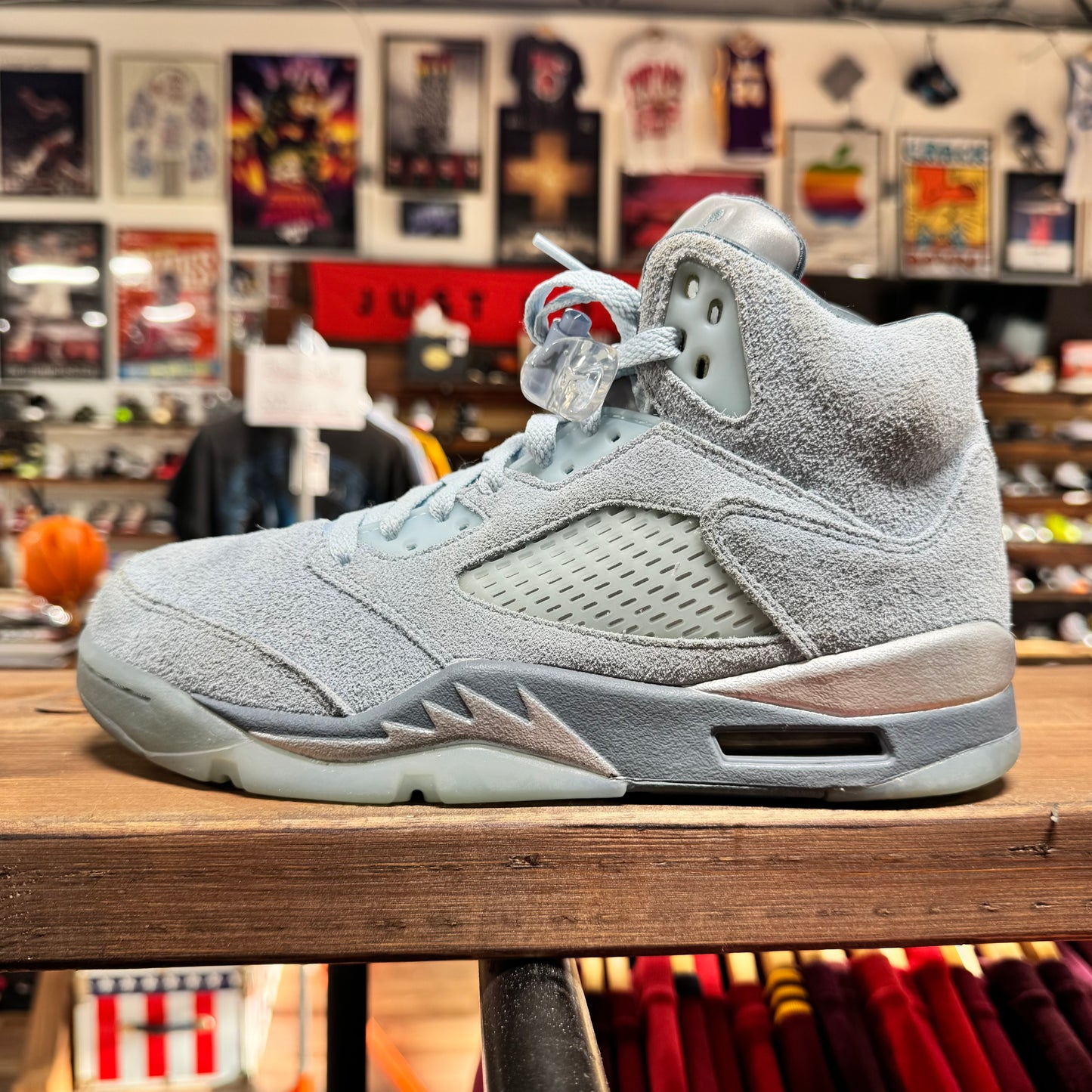 Jordan 5 'Bluebird' Size 9W/7.5M