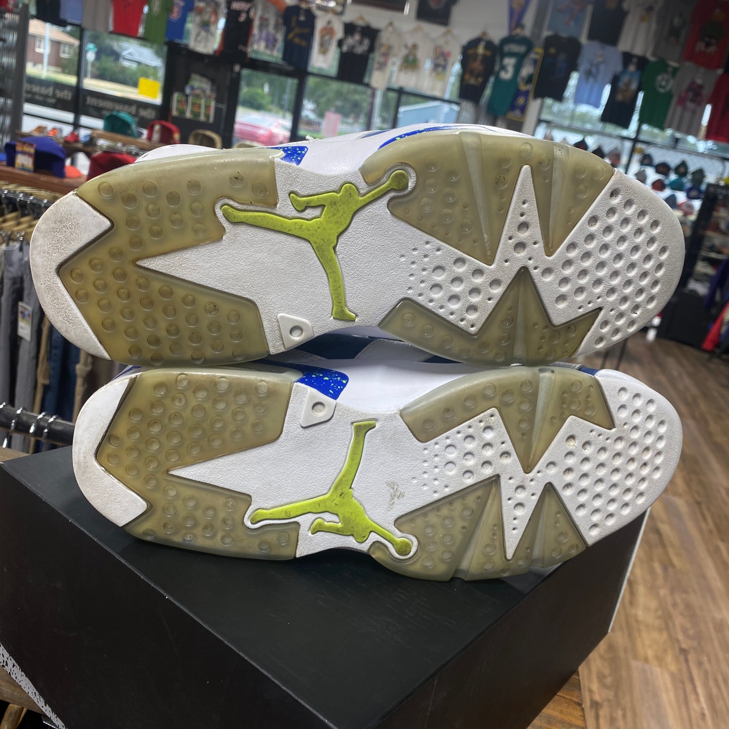 Jordan 6 Low 'Ghost Green' Size 11