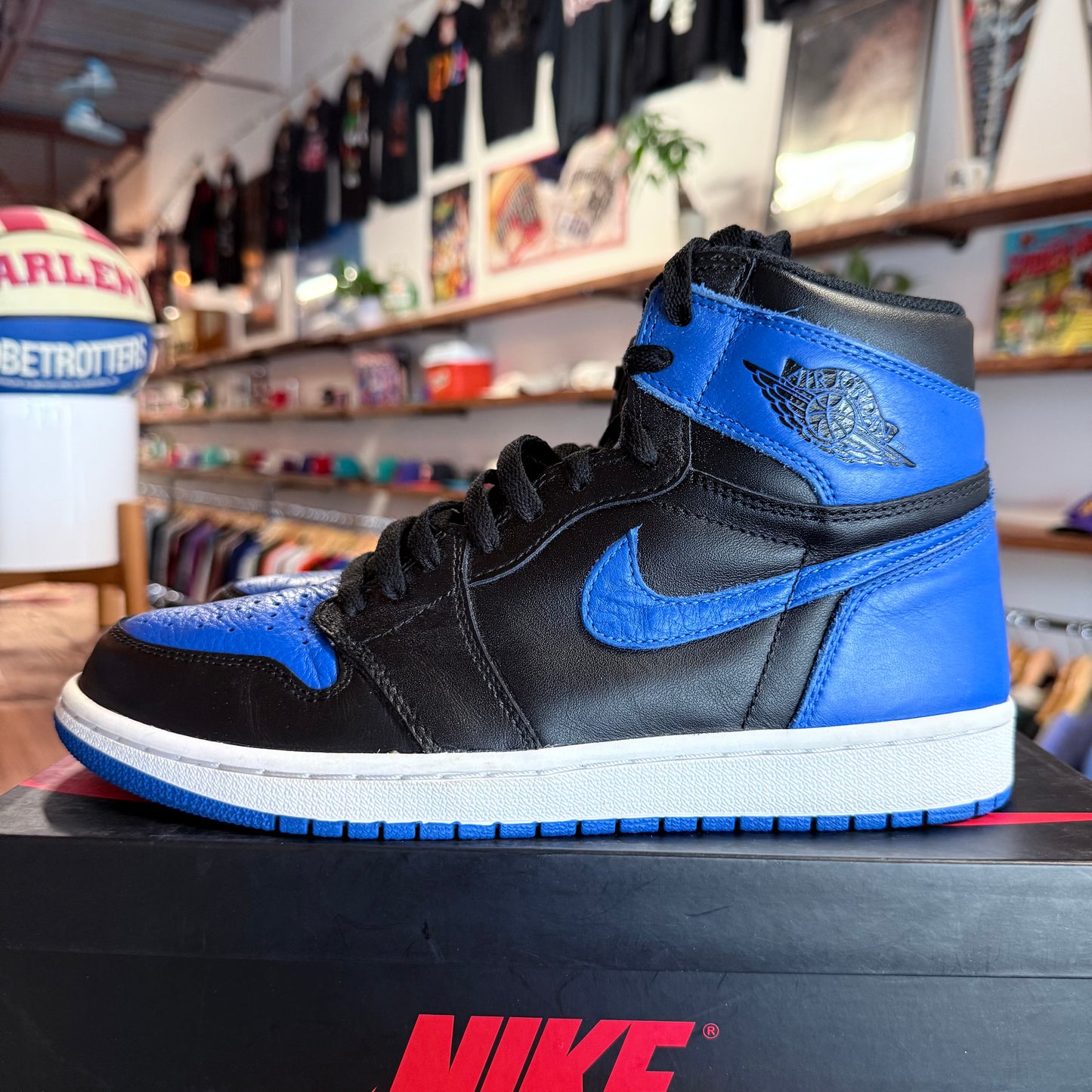 Jordan 1 'Royal (2017)' Size 9.5