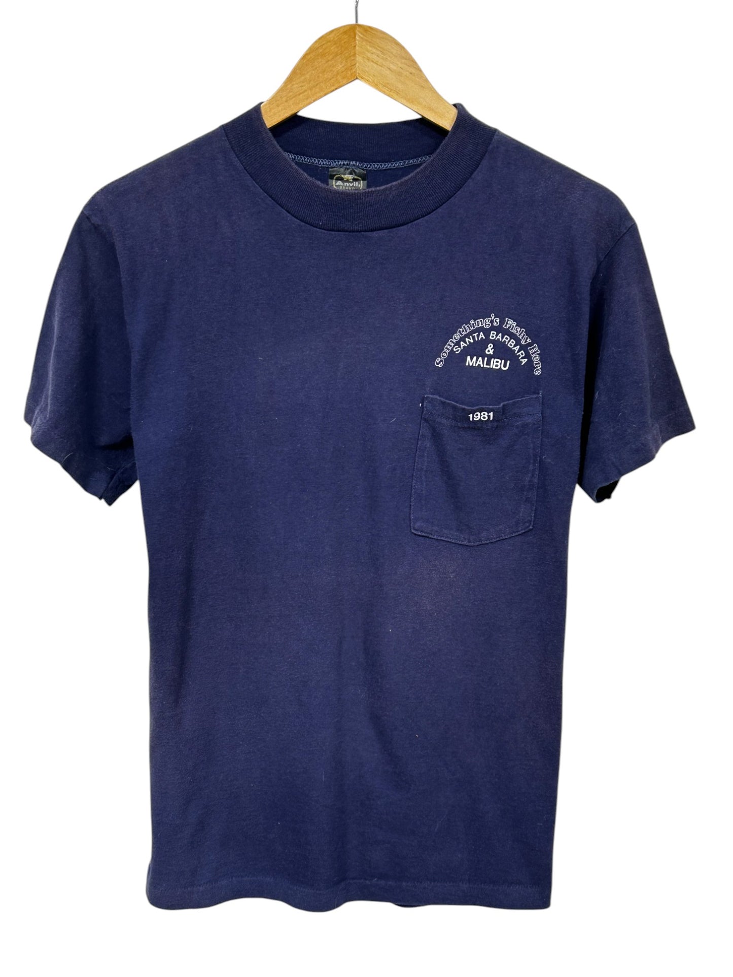Vintage 1981 Something's Fishy Malibu Pocket Tee Size Medium