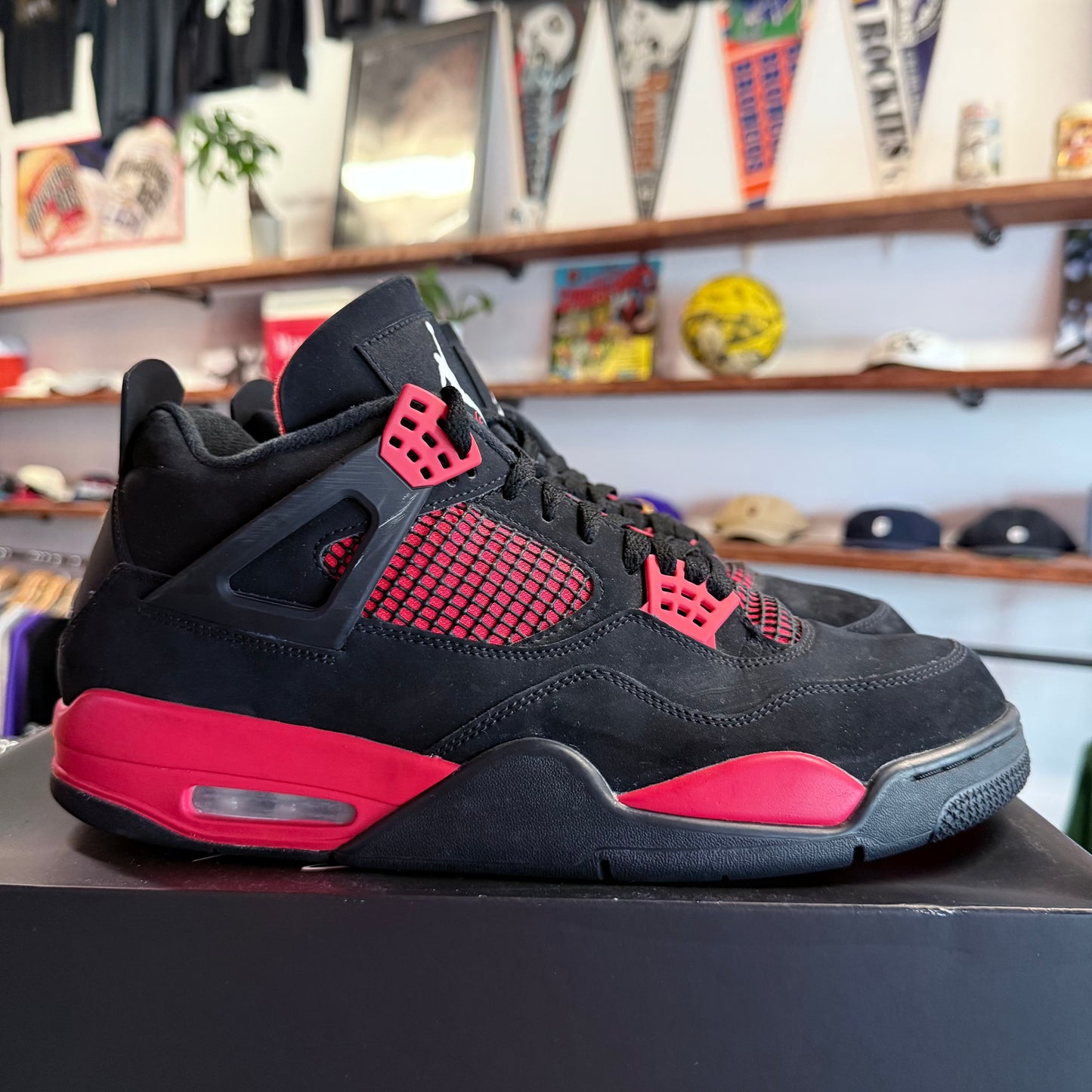 Jordan 4 'Red Thunder' Size 13
