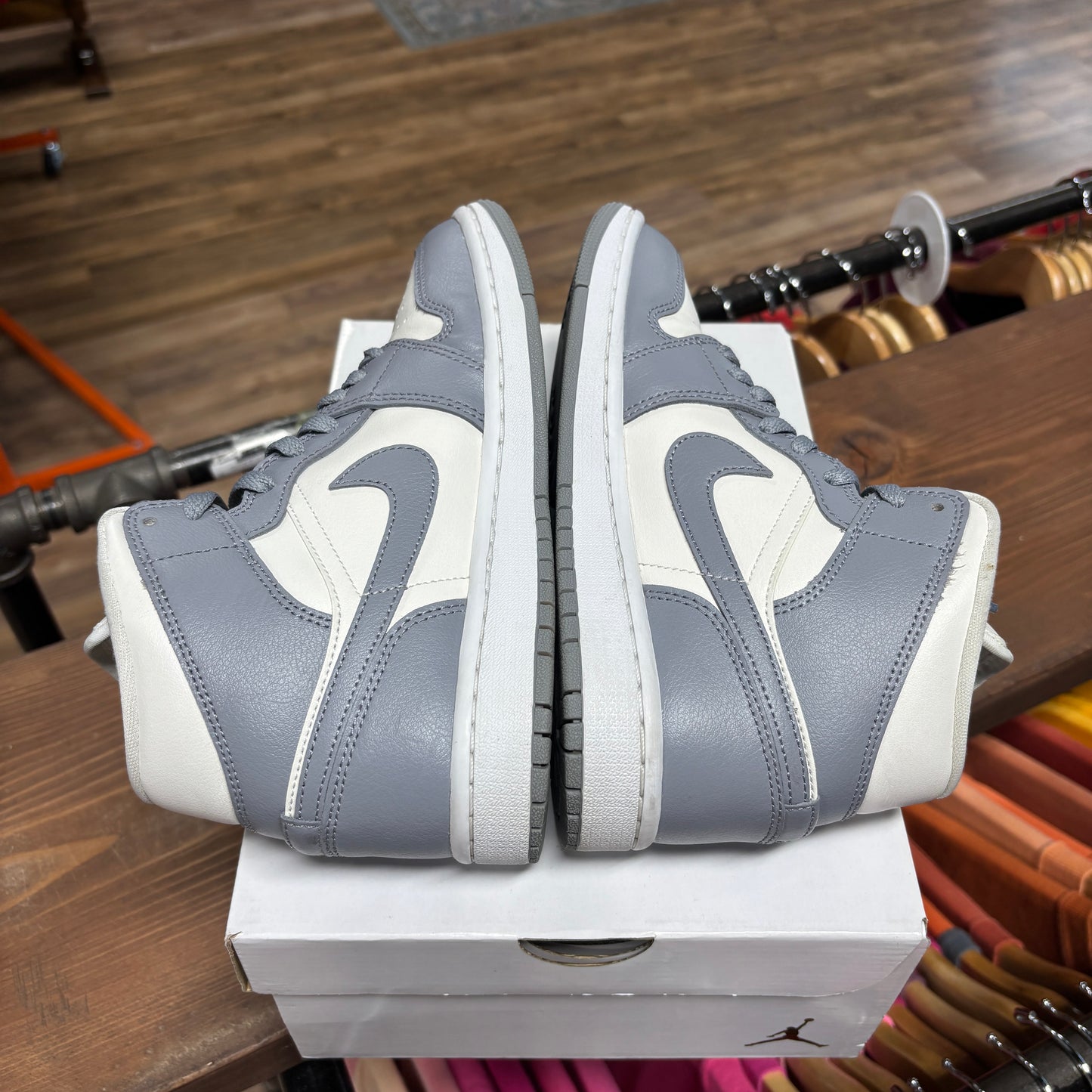 Jordan 1 Mid 'Stealth' Size 6.5W/5Y