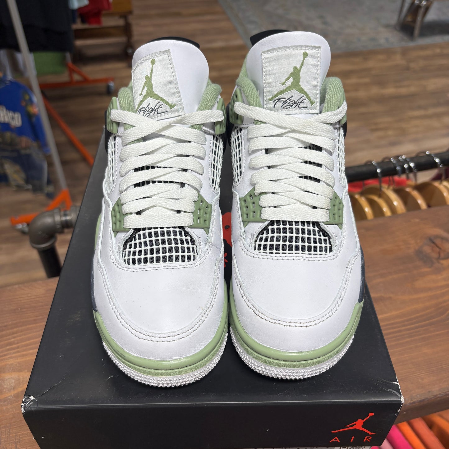 Jordan 4 'Seafoam' Size 6.5W/5Y