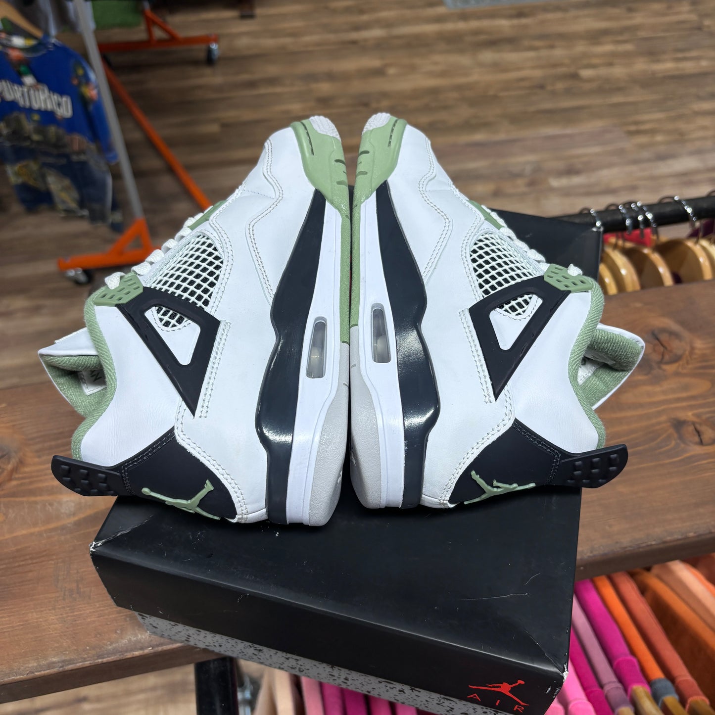Jordan 4 'Seafoam' Size 6.5W/5Y