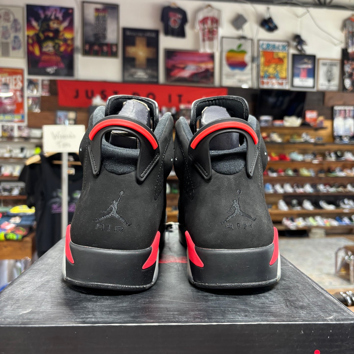 Jordan 6 'Infrared' Size 11.5
