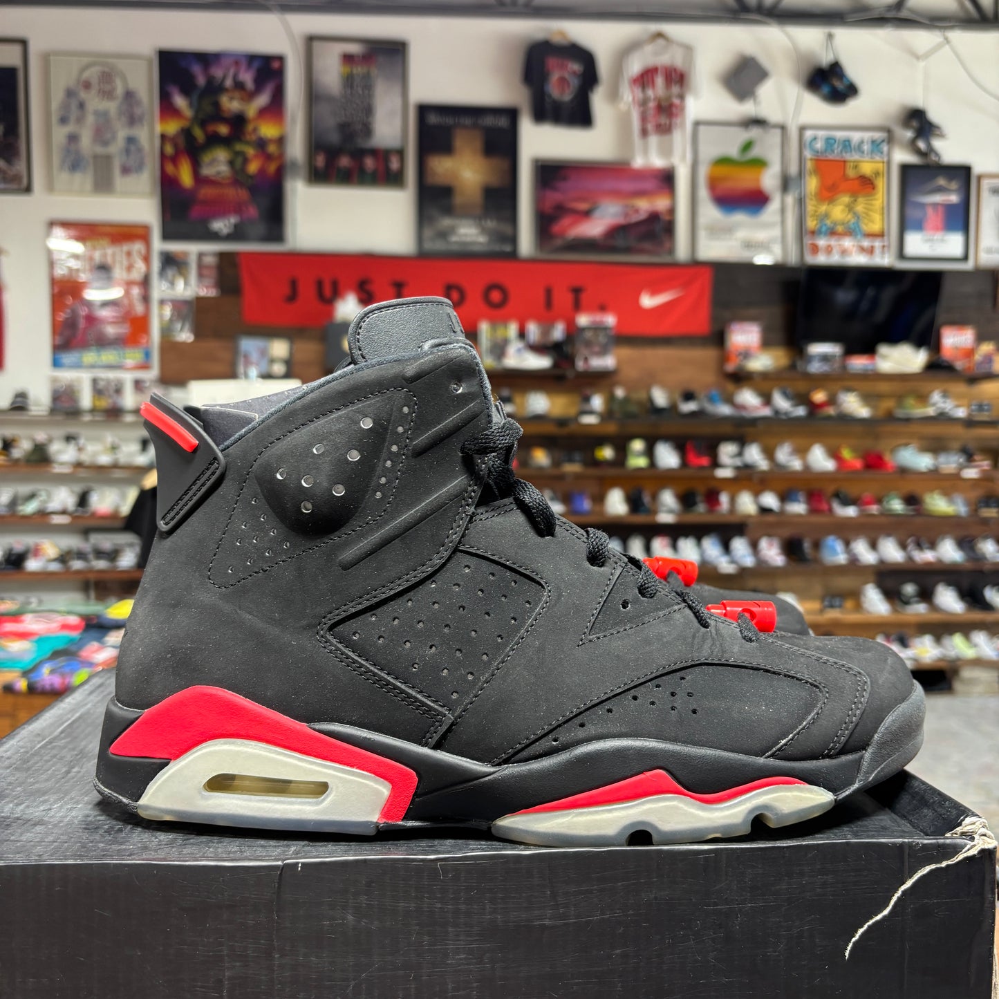 Jordan 6 'Infrared' Size 11.5