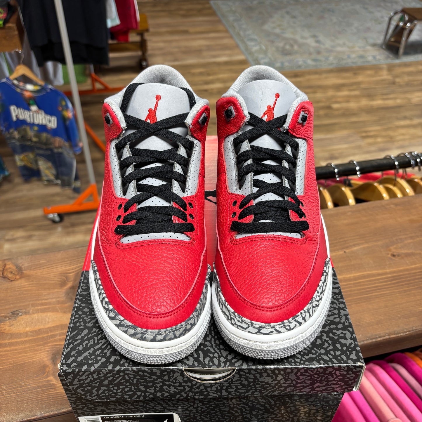 Jordan 3 'Unite Chicago Exclusive' Size 10
