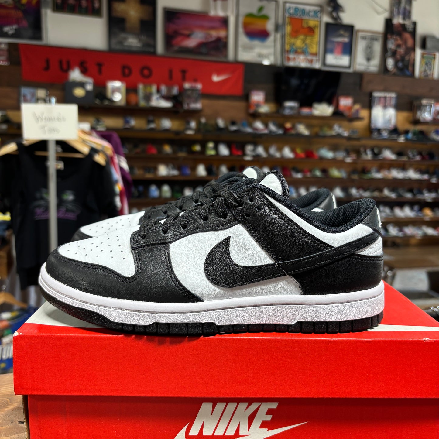 Nike Dunk Low 'Panda' Size 6.5W/5Y