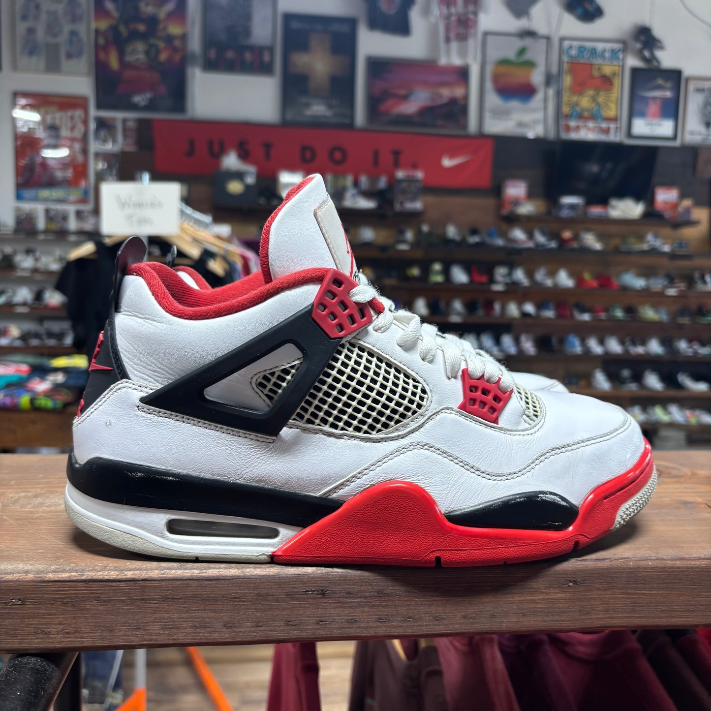 Jordan 4 'Fire Red' Size 12