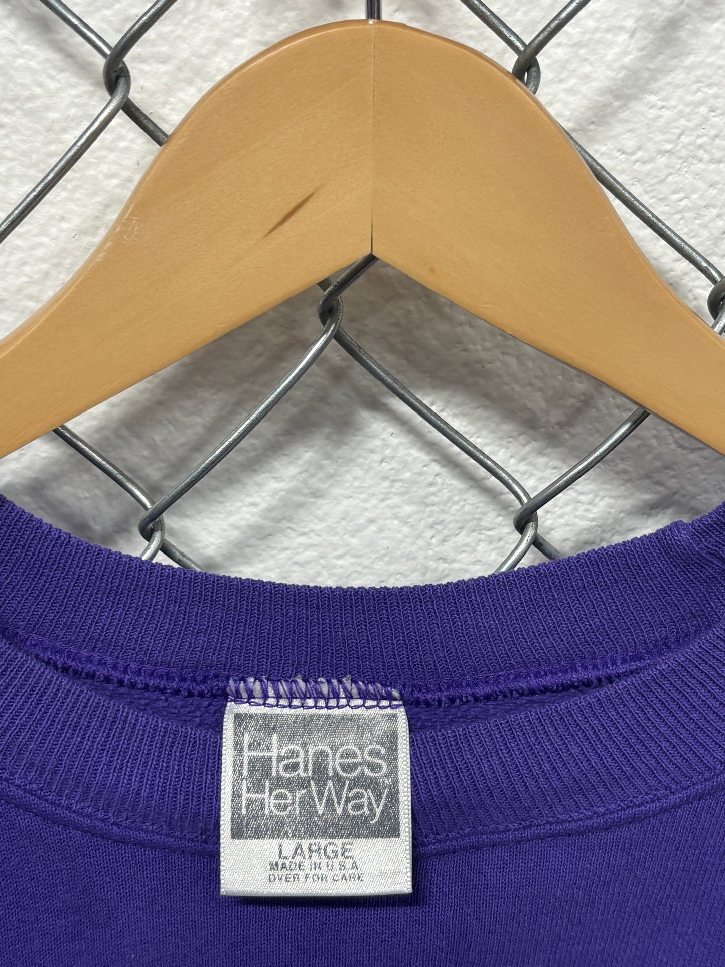 Vintage 90's Women's Hanes Her Way Purple Flower Crewneck Size Large