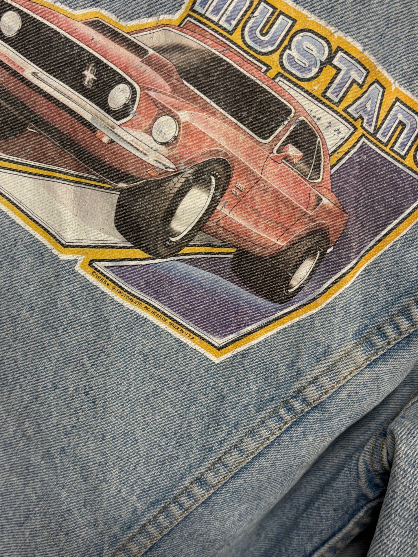 Vintage 80's Levi's Denim Trucker Jacket Ford Mustang Patch Size M/L