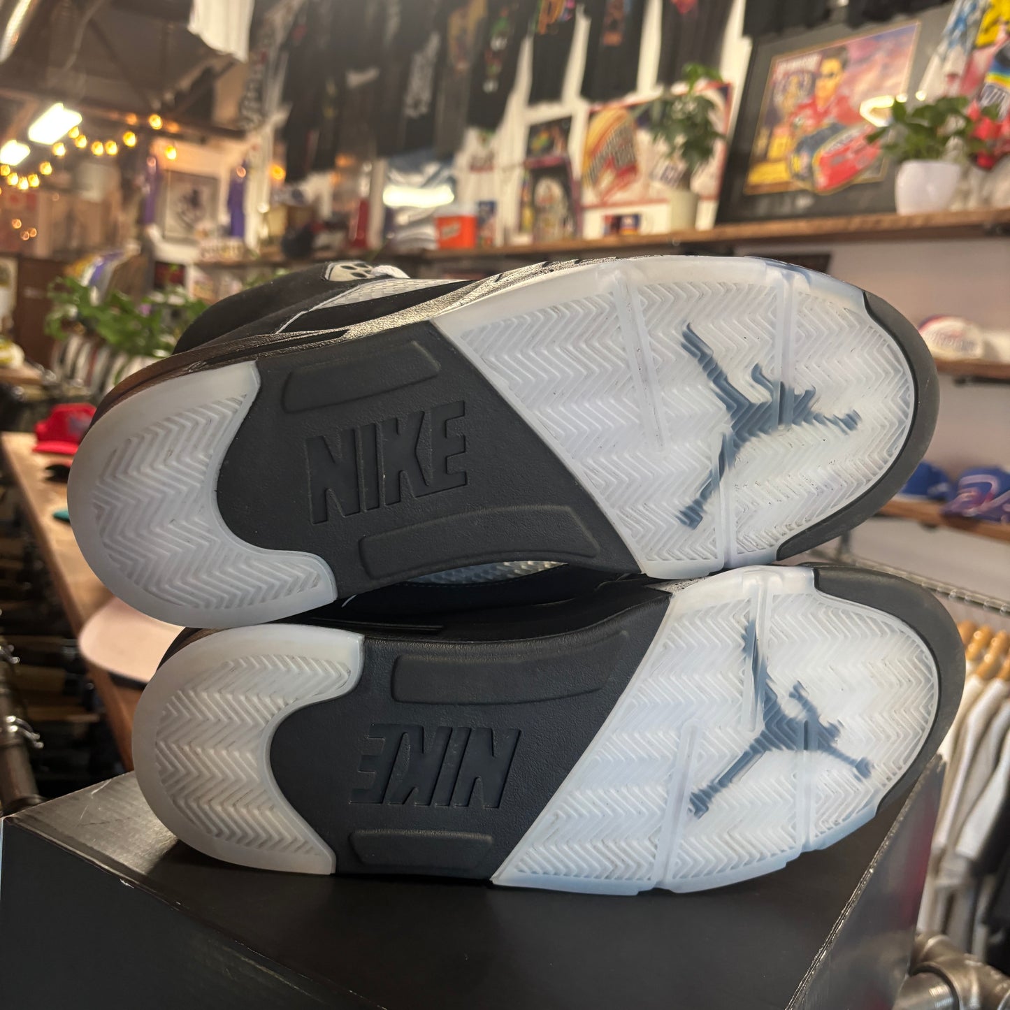 Jordan 5 'Black Metallic Reimagined' Size 11.5