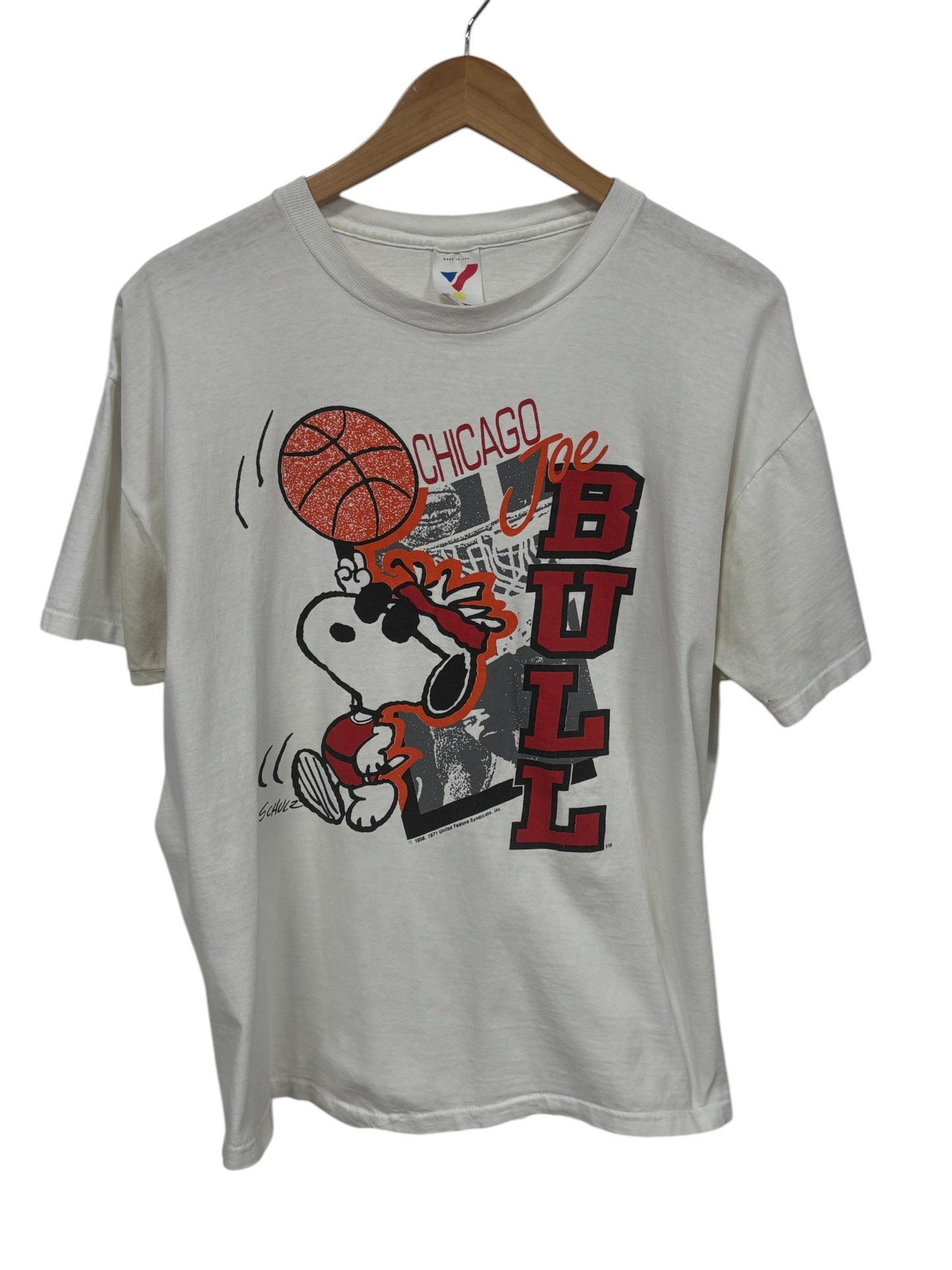 Vintage 90's Chicago Bulls Joe Cool Peanuts Cartoon Graphic Tee Size XL