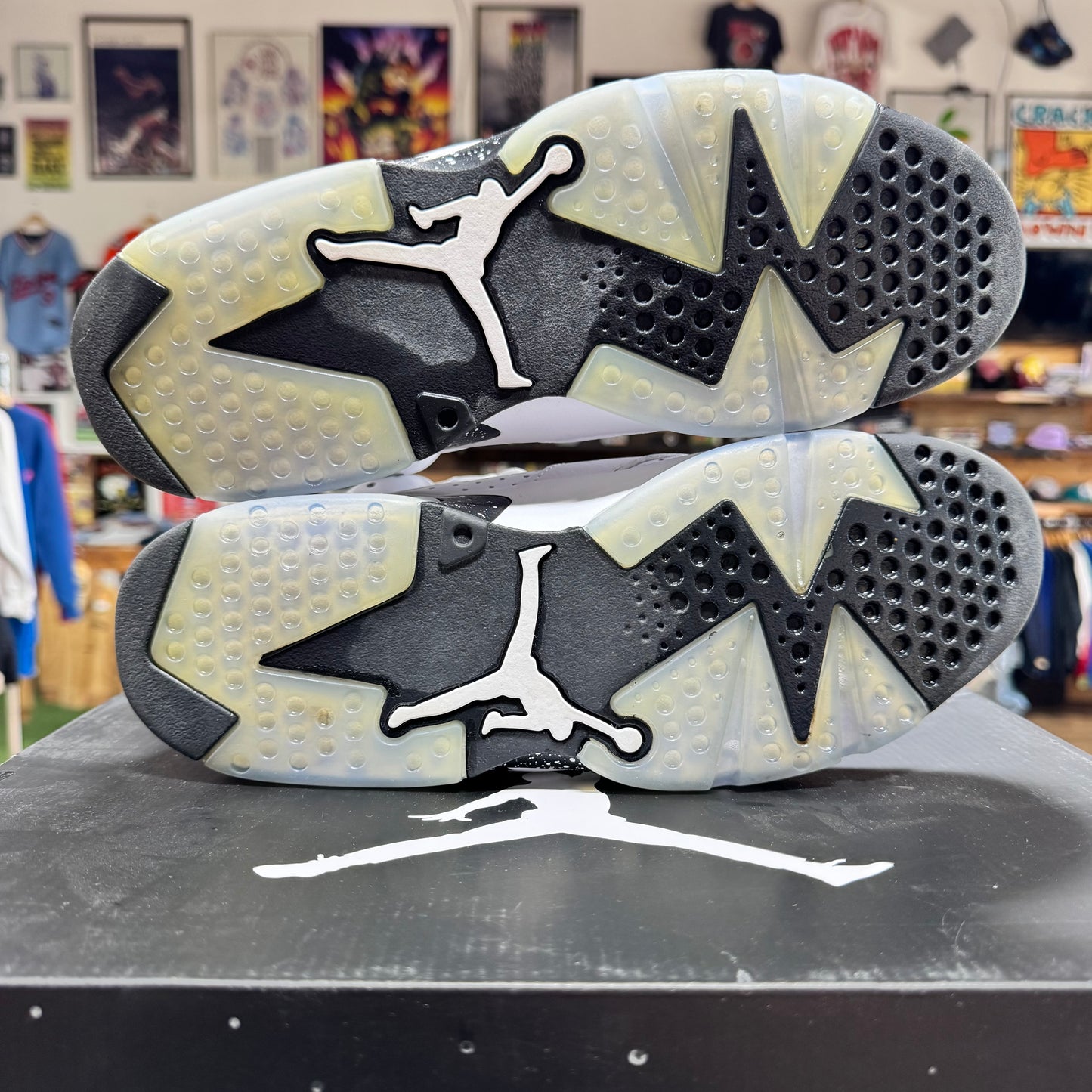 Jordan 6 'Reverse Oreo' Size 10.5