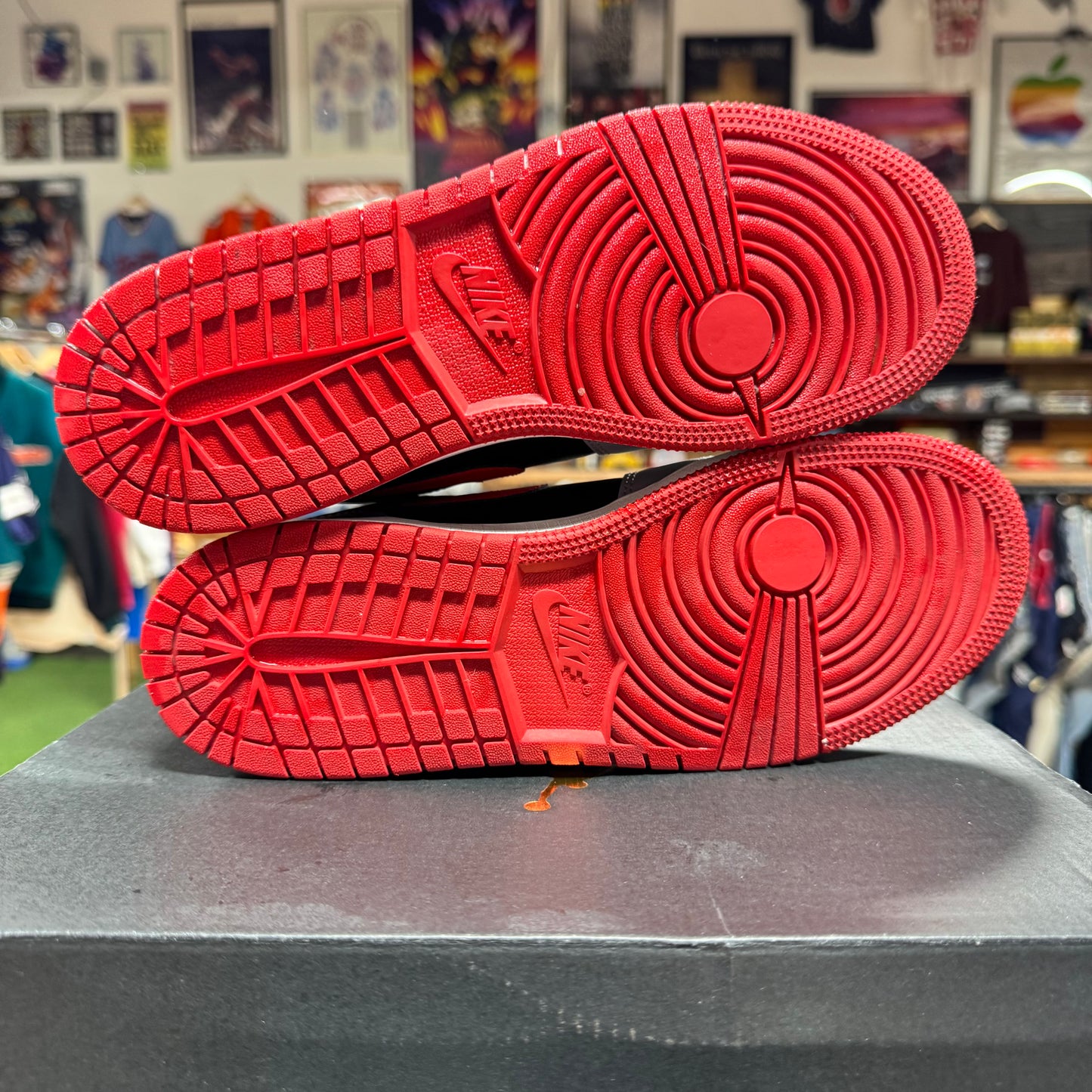 Jordan 1 Low 'Cement Fire Red' Size 6.5Y