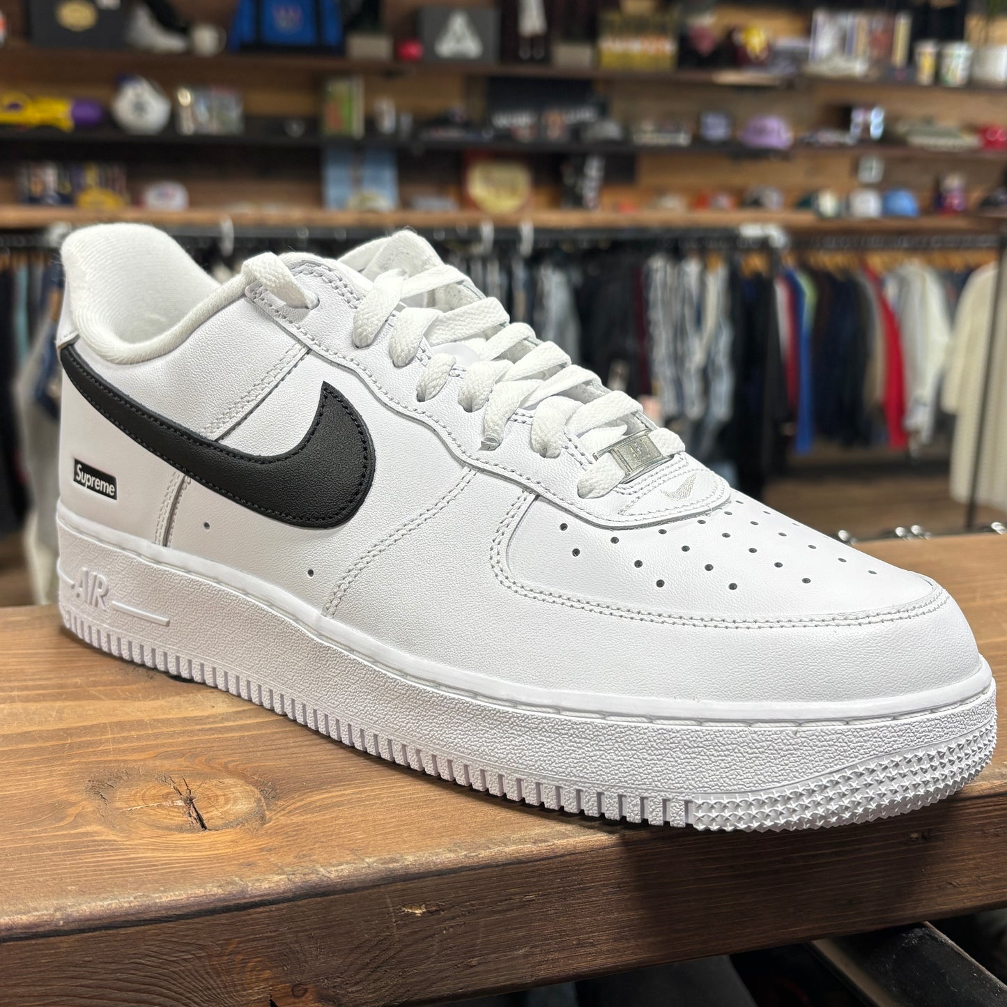 Nike Air Force 1 Low 'Supreme Black White' Size 10.5 (DS)