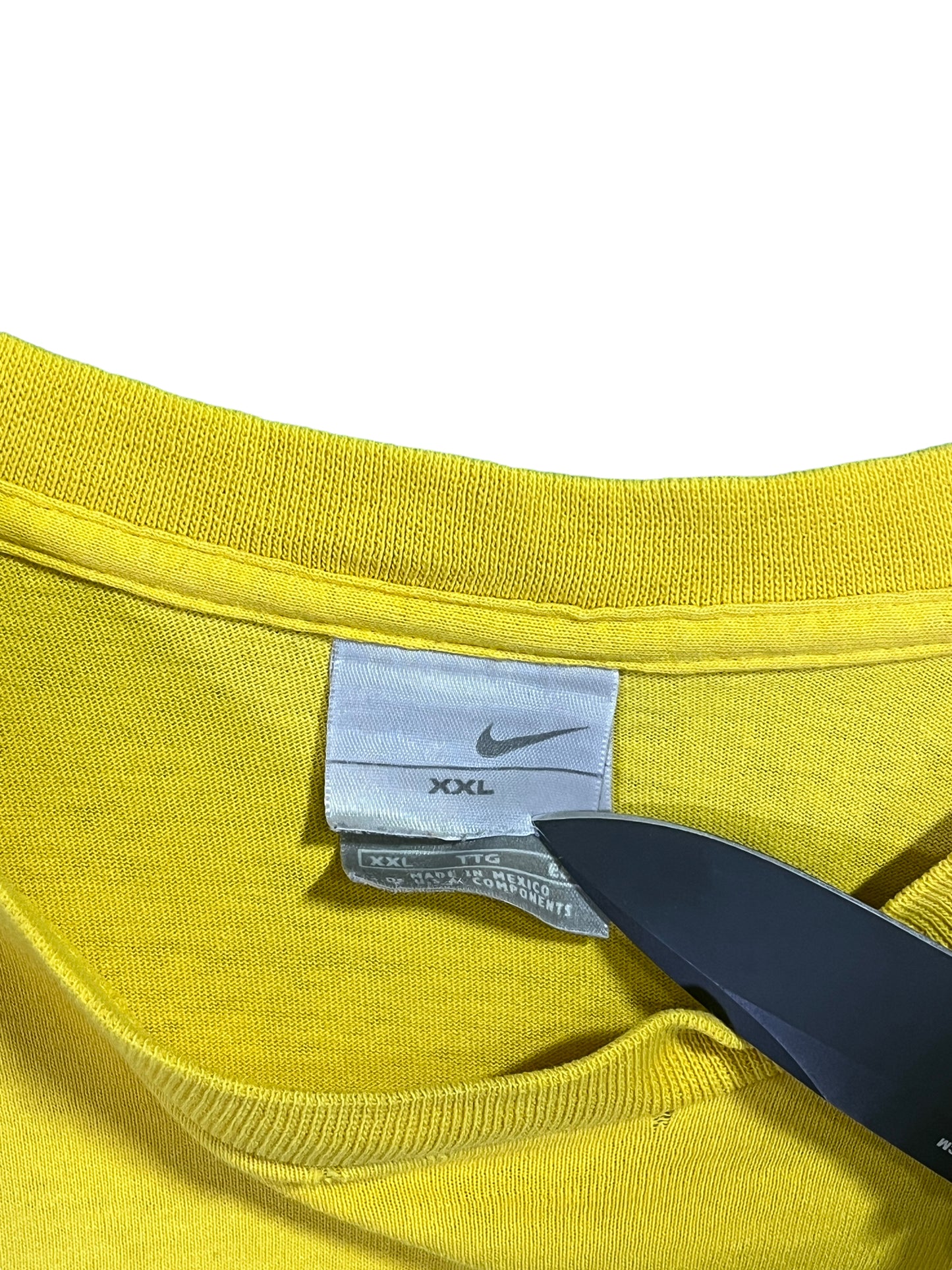 Vintage 00's Nike Small Swoosh Embroidered Yellow Tee Size XXL