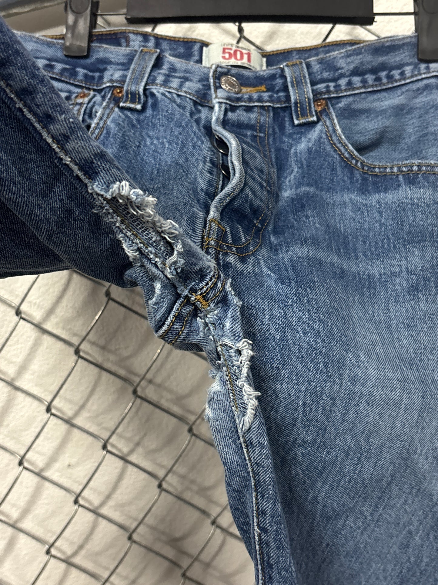Vintage Y2K Levi's 501 Denim Jeans Size 32x32