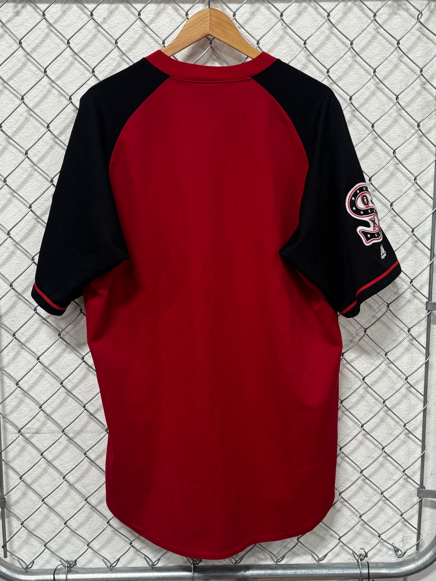 Chicago White Sox Majestic Red Jersey Size Large