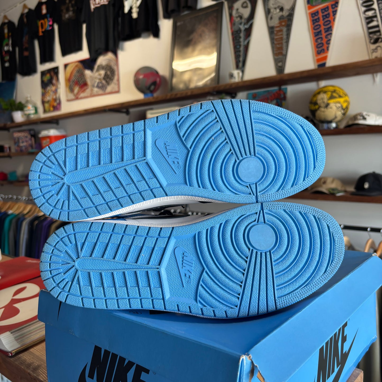 Jordan 1 'UNC Toe' Size 14