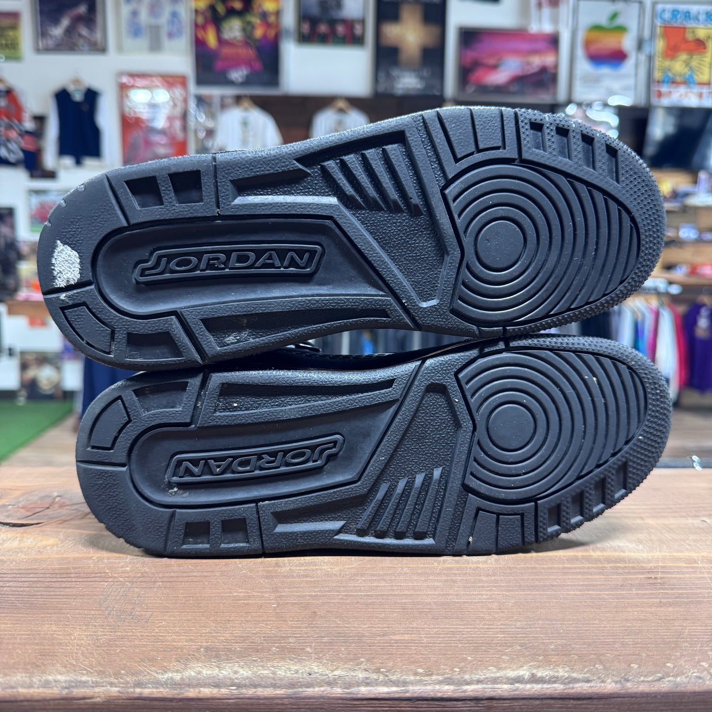 Jordan Spizike Low 'Black Cat' Size 7Y