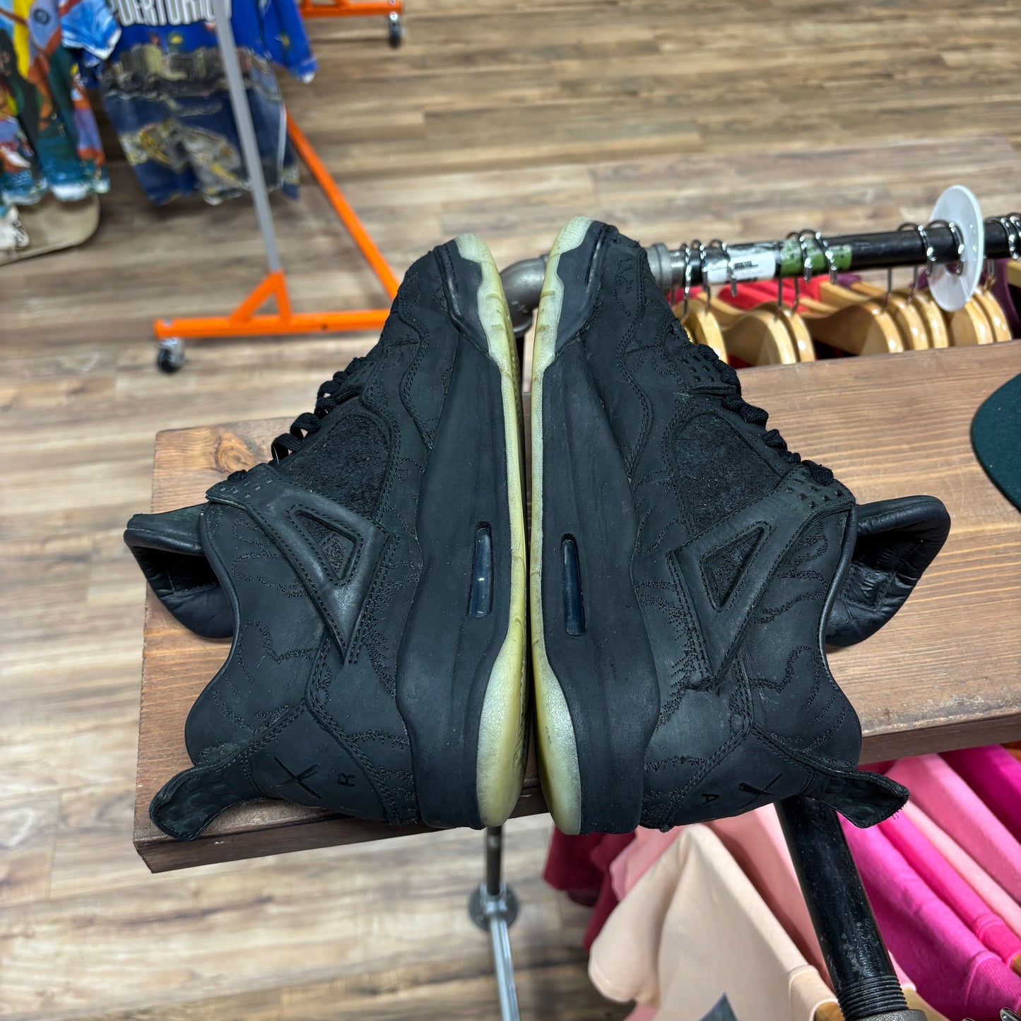 Jordan 4 'KAWS Black' Size 9
