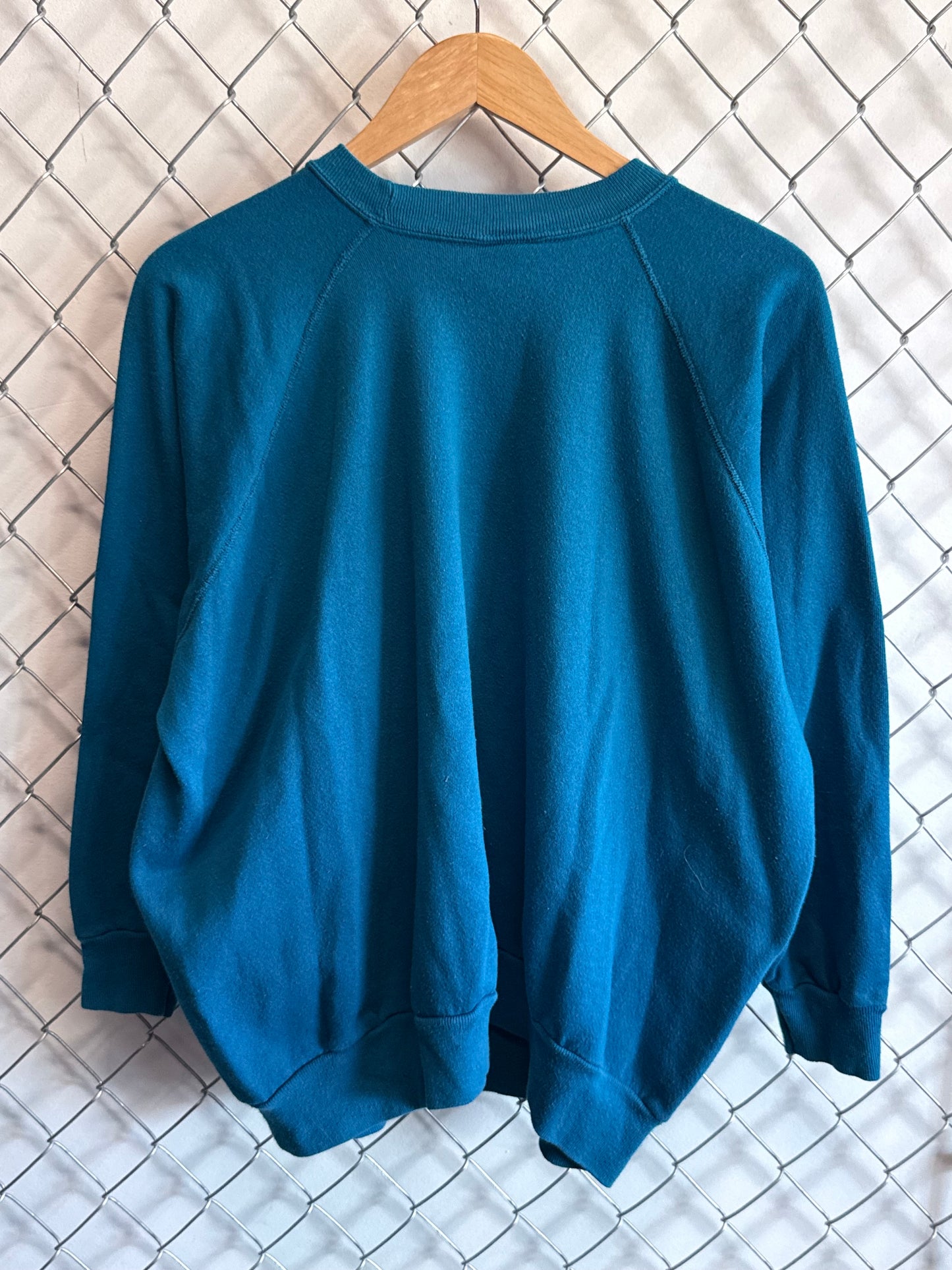 Vintage 90's Women's Blue Blank Crewneck Sweater Size 3XL