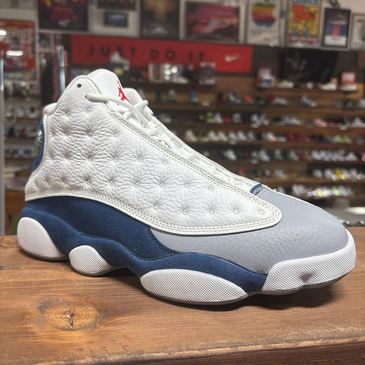 Jordan 13 'French Blue' Size 9