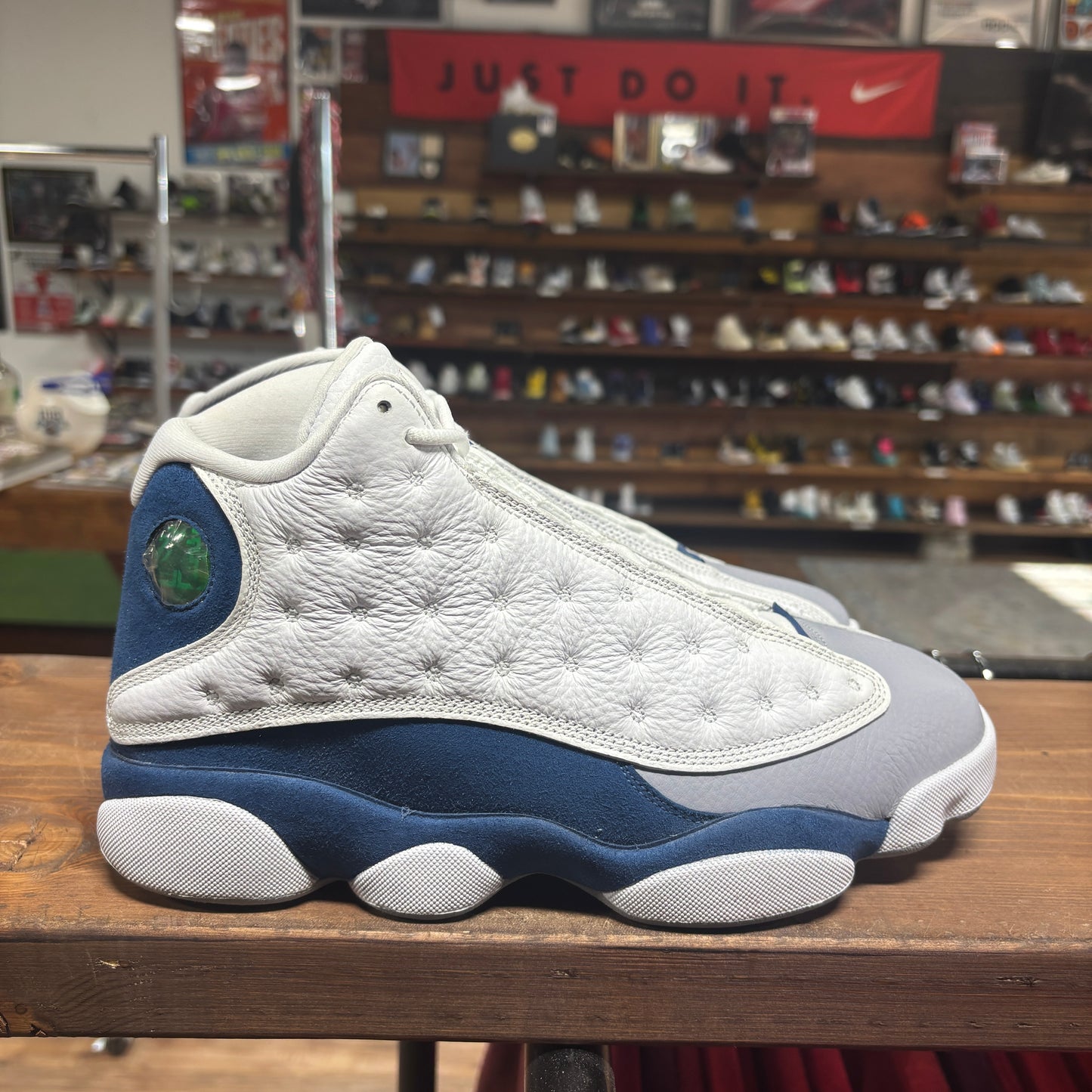 Jordan 13 'French Blue' Size 9