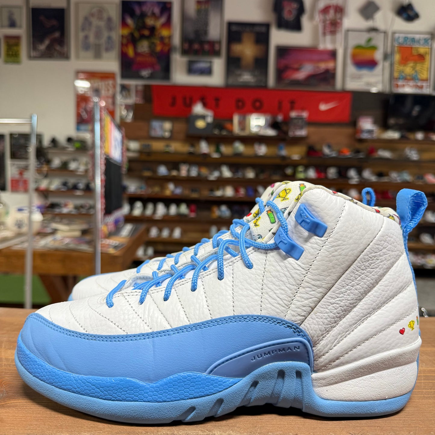 Jordan 12 'Emoji' Size 7Y