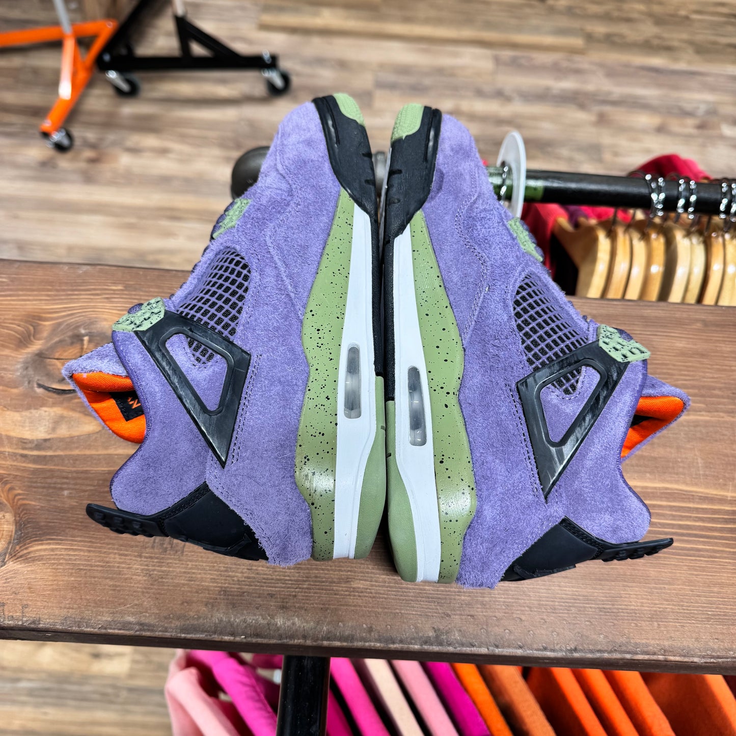 Jordan 4 'Canyon Purple' Size 8.5W/7M
