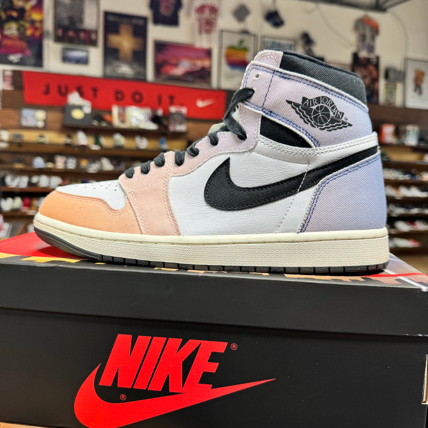 Jordan 1 'Skyline' Size 9.5