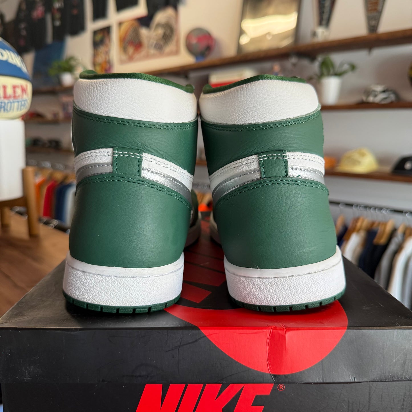 Jordan 1 'Gorge Green' Size 11.5