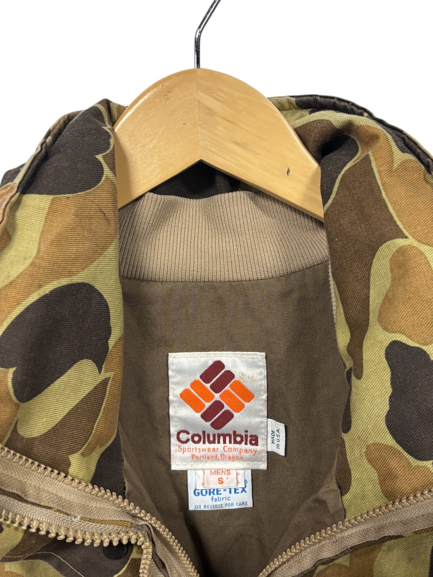Vintage 80's Columbia Duck Camo Gore-Tex Hooded Hunting Jacket Size Small
