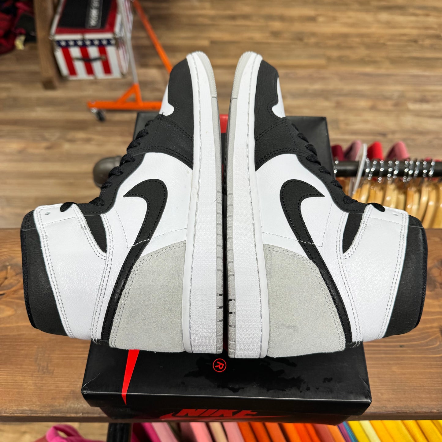 Jordan 1 'Bleached Coral' Size 9