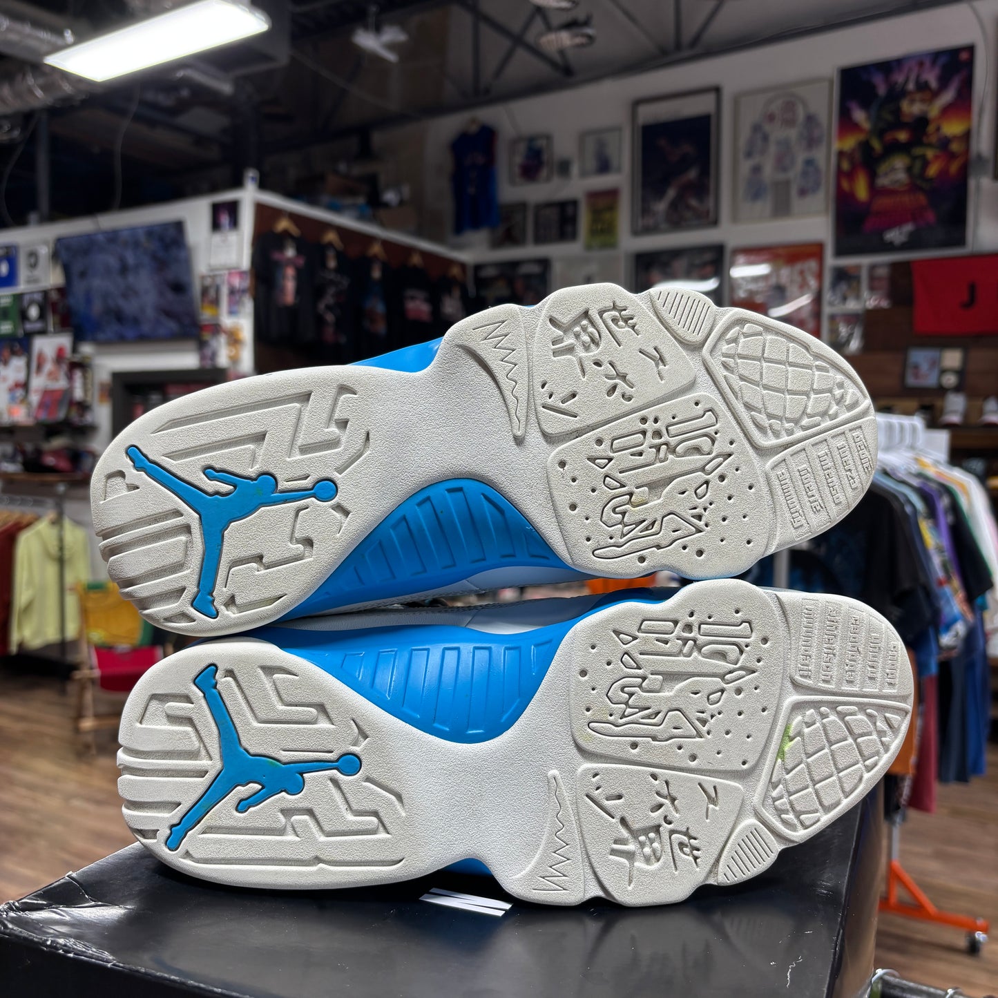 Jordan 9 'Powder Blue' Size 10.5