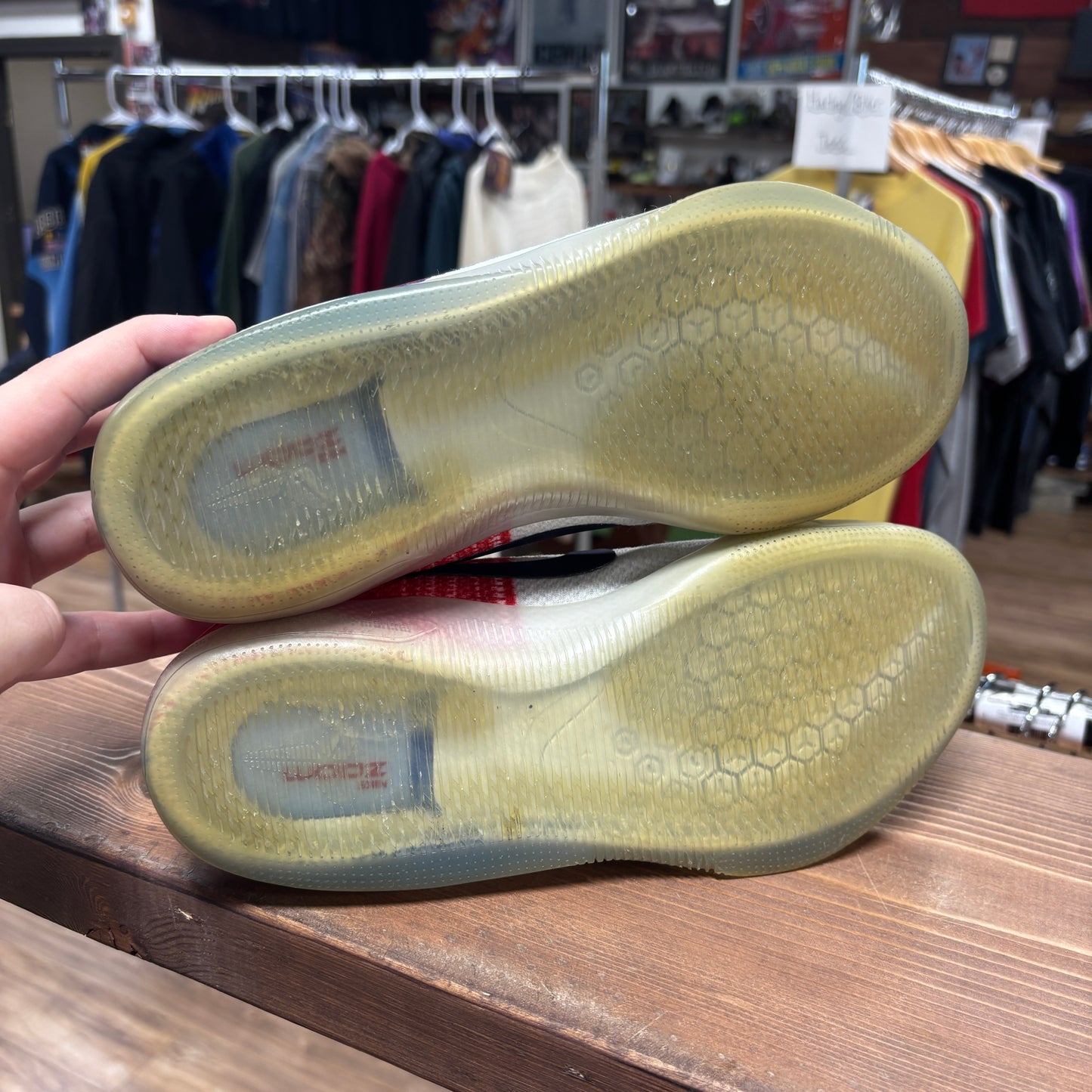 Nike Kobe 11 Elite Low 'USA' Size 7Y