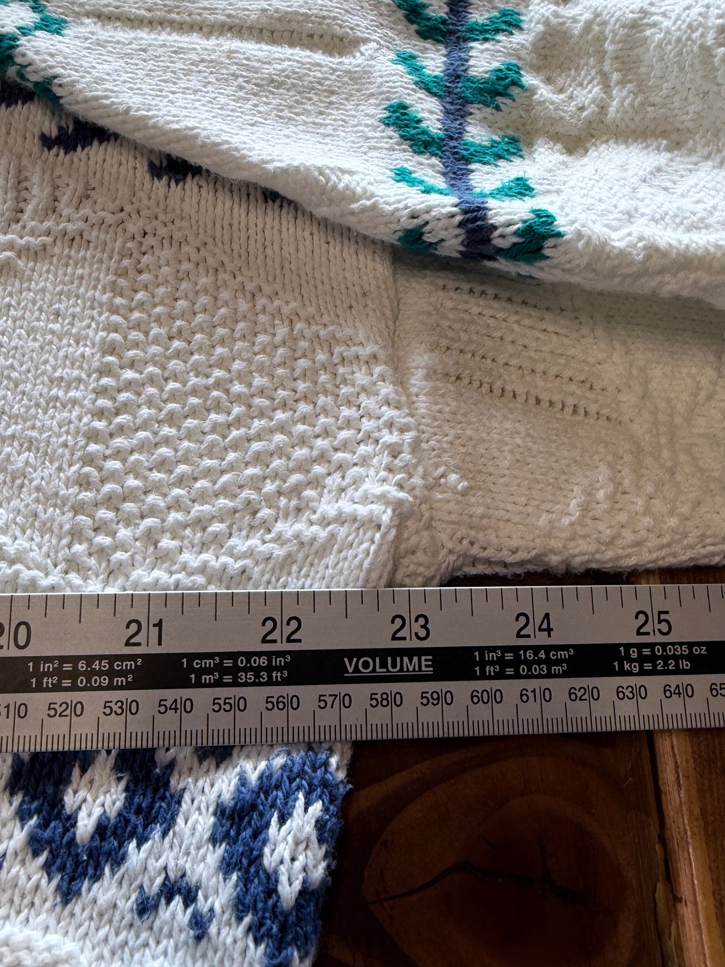 Vintage 90's White Knit Geometric Pattern Sweater Size Large