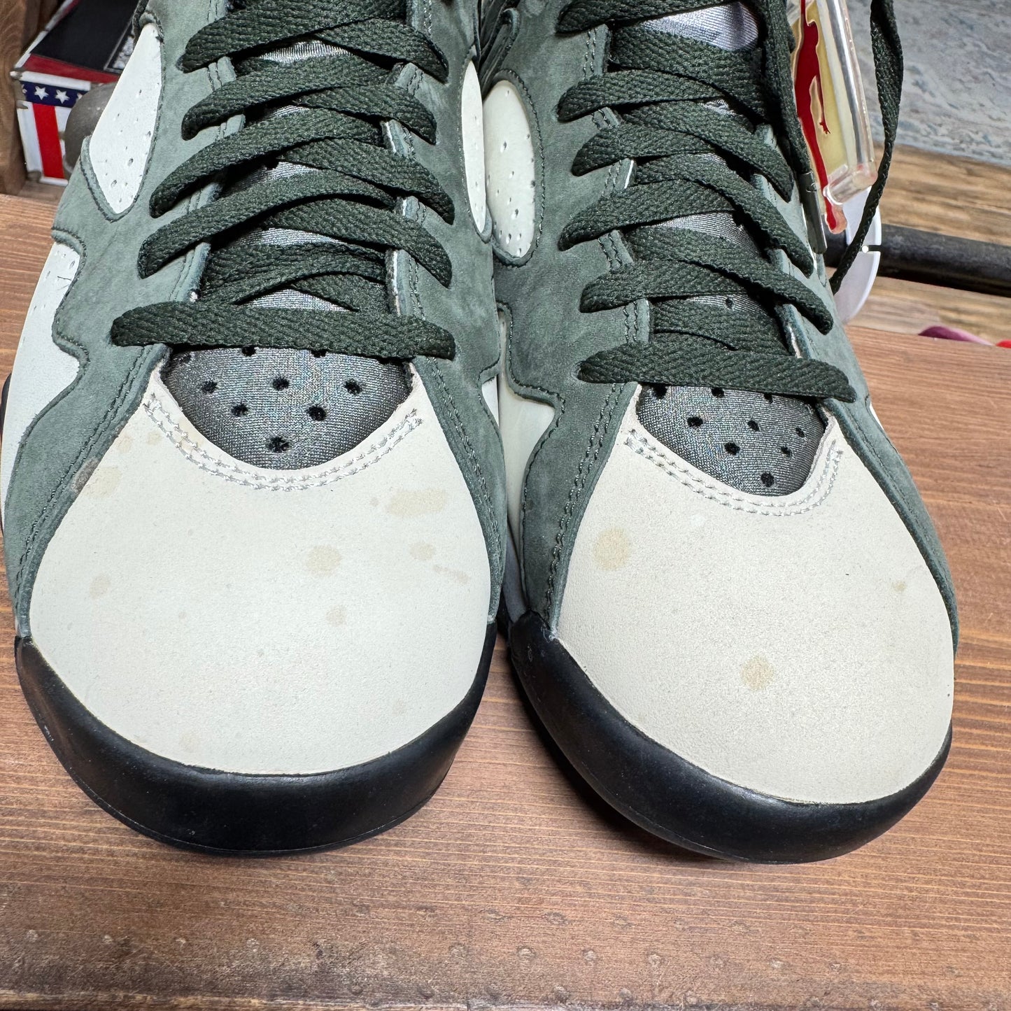 Jordan 7 'Patta Icicle' Size 9 (DS)