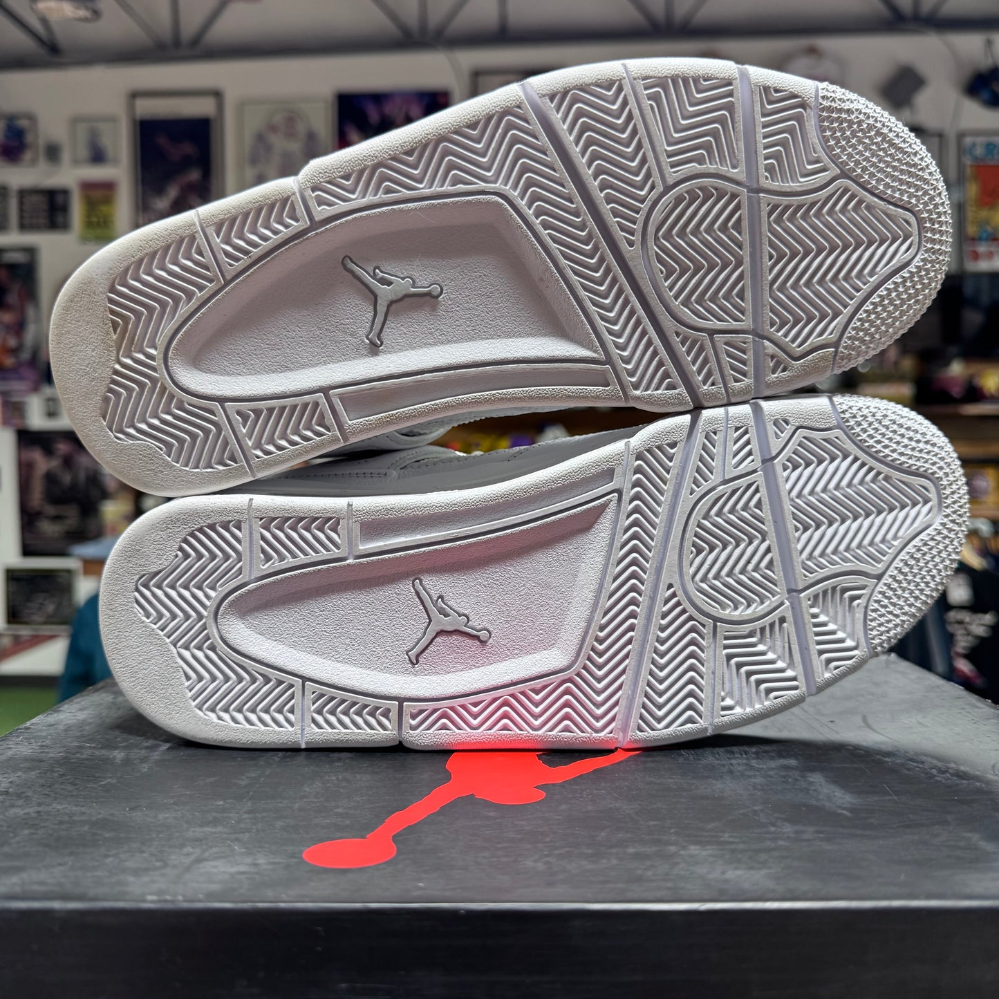 Jordan 4 'Pure Money' Size 9
